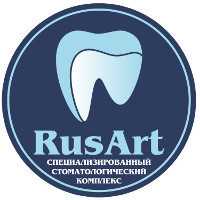 Логотип клиники RUS ART (РУС АРТ) НА КАРБЫШЕВА